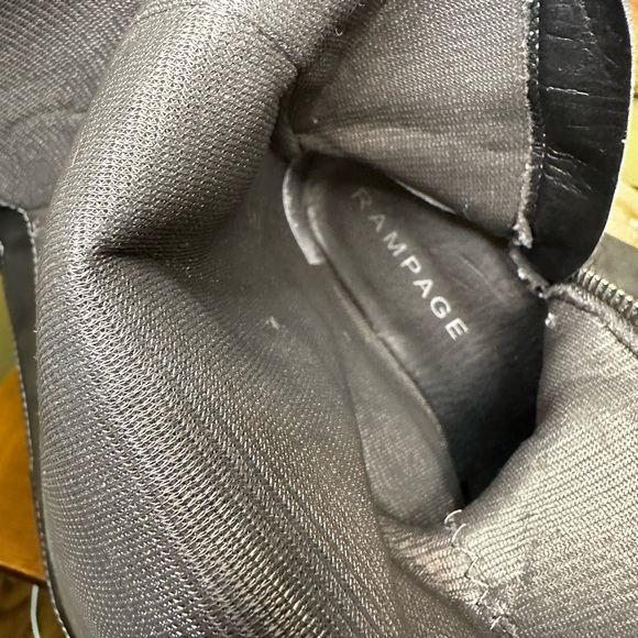 EUC Rampage “Telula” Shimmery Metallic Western Style Boot. Size 7.5 in *Pewter - Picture 10 of 13